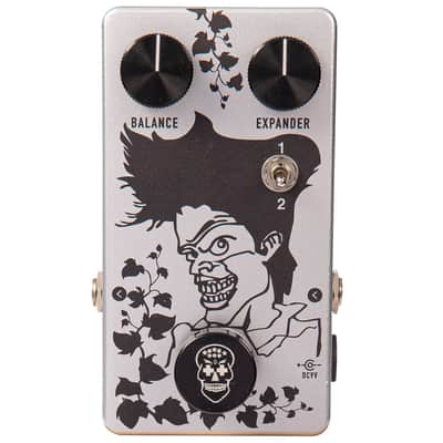 Flattley Poison Ivy ~ Octave Harmonic Fuzz ~ Silver Range ~ Includes FREE Power Supply image 1