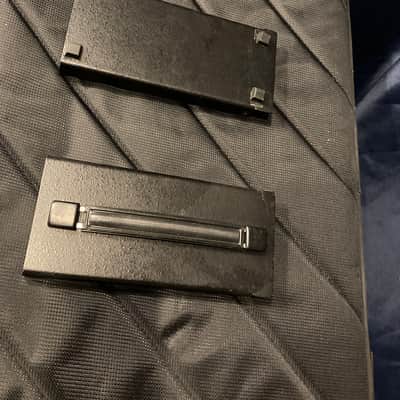 Gallien Krueger 400RB 80's HANDLE, end plates, caps image 1