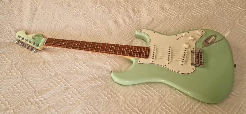 Fender Player Stratocaster with Pau Ferro Fretboard 2021 - Surf Green with Matching Headstock image 1