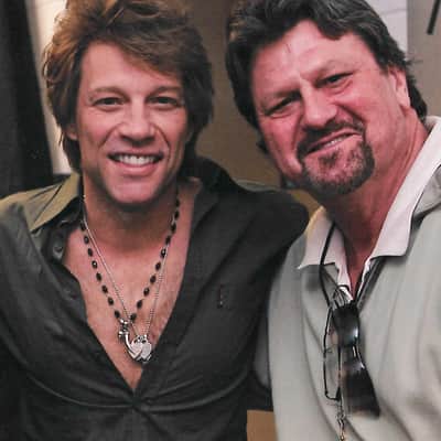 KRAMER ZX30H - SIGNED BY BON JOVI - The David Leach Collection image 11
