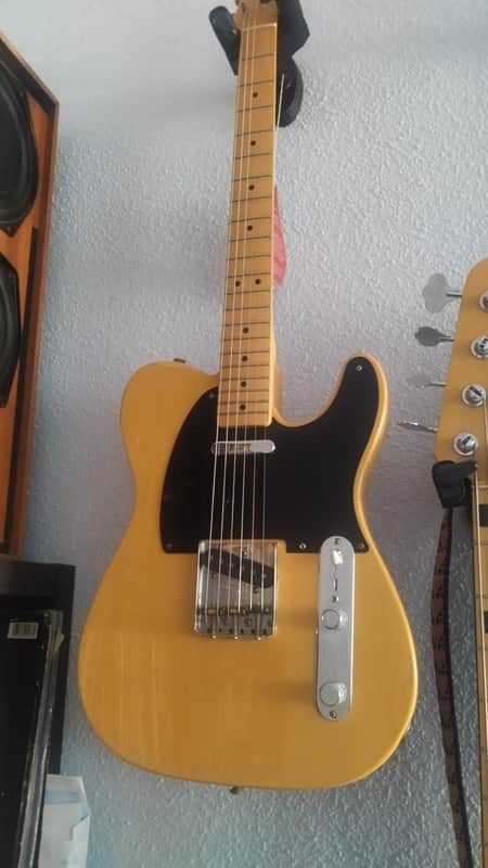 Fender Classic Player Baja Telecaster 2007 - 2018 - Blonde