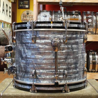 Ludwig Classic Maple Outfit in Sky Blue Pearl 14x20 8x12 14x14 image 6