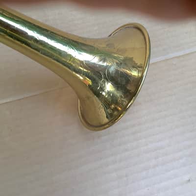 Frank Holton & Co professional trumpet / serial number  33765 /   +- 1917 made in Chicago USA floral engraving ! image 10