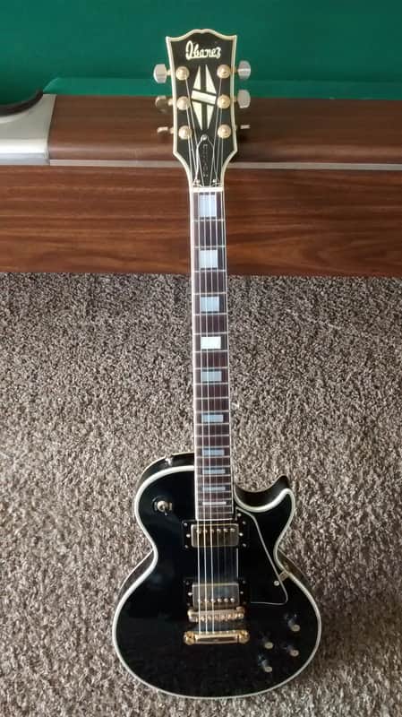 Vintage Ibanez Black Single Cut Pre Lawsuit Open Book Headstock
