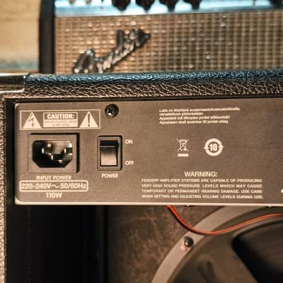 Fender Champion 50 XL 2-Channel 50-Watt 1x12" Solid State Guitar Combo 2013 - 2024 - Black image 11