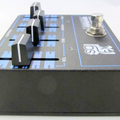 Used SolidGoldFX Commodore Overdrive Black / Blue VGC image 3
