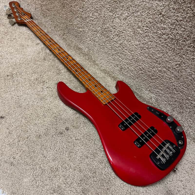 G&L Lynx USA Bass Red 1985 image 1
