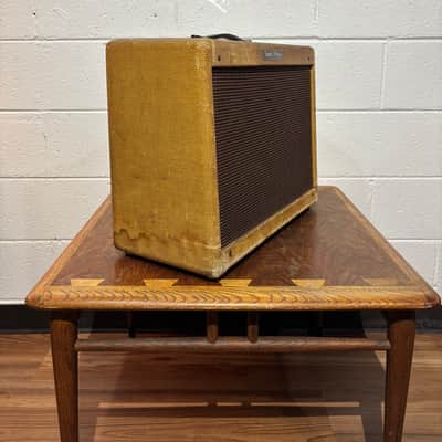Fender Vibrolux 5F11 Narrow Panel 10-Watt 1x10" Guitar Combo All Original! 1960 - Tweed image 3