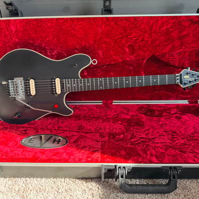 EVH Wolfgang USA Edward Van Halen Signature with Floyd Rose and Killswitch 2023 - Stealth Black image 8