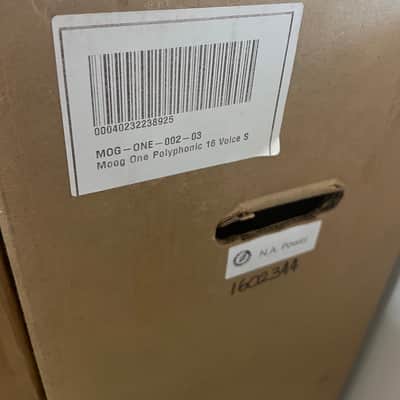 Moog One 16-Voice 61-Key Polyphonic Analog Synthesizer 2018 - Present - Black/Ash image 20