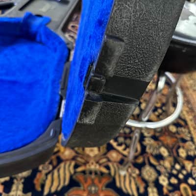 Gibson 3 Gen Chainsaw 80’s  - Black & Blue image 9
