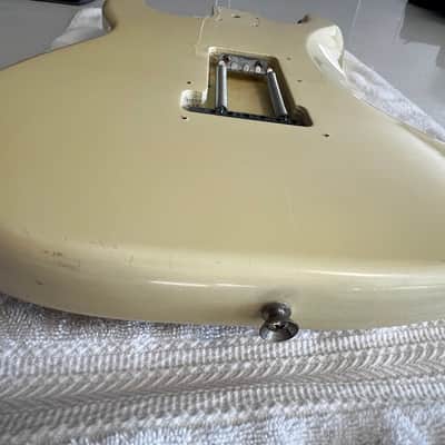 Fender Squire loaded body 1980’s - Olympic white image 9