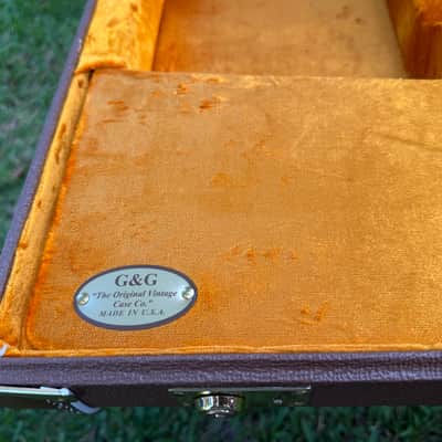 Fender G&G Strat/Tele case 2012 - Brown Tolex with gold plush interior image 7