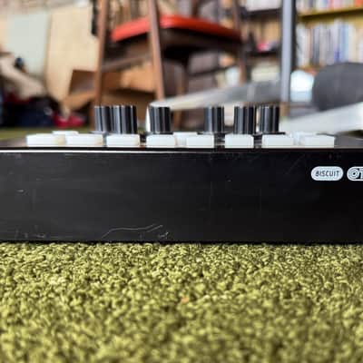 OTO Machines BISCUIT 8-Bit Effects and Analog Filter 2009 - 2016 - Black image 3