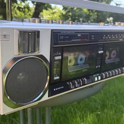 Sanyo WMR-D25 Rare Vintage Cassette Deck Boombox White Pearl Warranty image 12