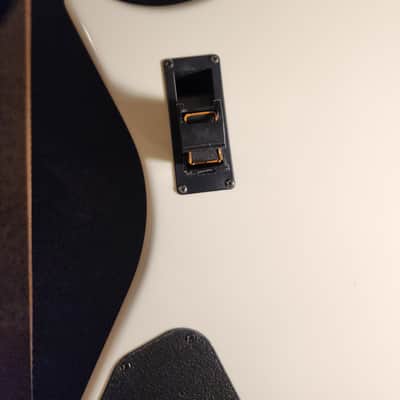 Ernie Ball Music Man Armada | 2014 | White image 17