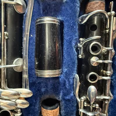 Buffet Crampon E11 wood Clarinet. Made in Germany image 3
