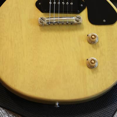 2005 Gibson Custom Shop Les Paul Jr Double Cut 1958 Reissue Electric Guitar TV Yellow VOS + COA OHSC image 6