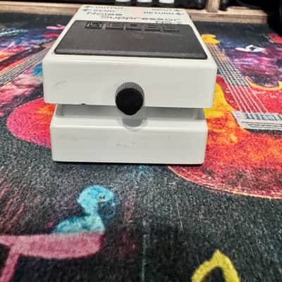 Boss NS-2 Noise Suppressor (Silver Label) 1989 - Present - White image 2