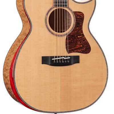 Prestige Masterclass Quilted Maple (with Fishman Electronics) w/Case image 1