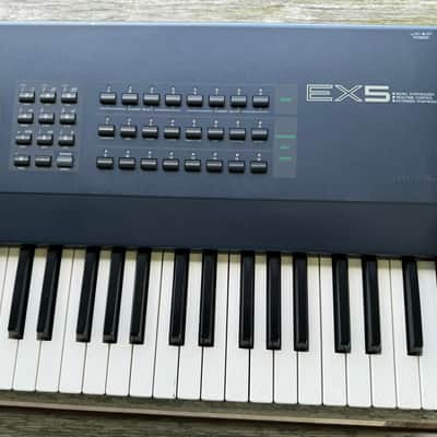 Yamaha EX5 Realtime Control Synthesizer 1998 - Blue image 9
