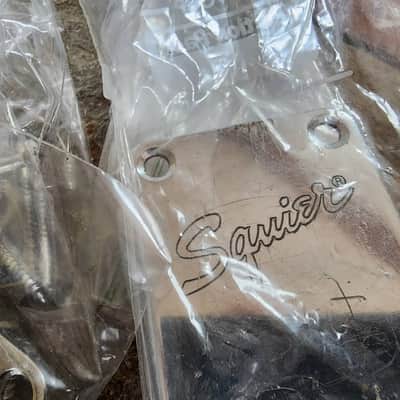 Fender lot 4 MIM/Squier neck plates for strat/tele/bass image 2