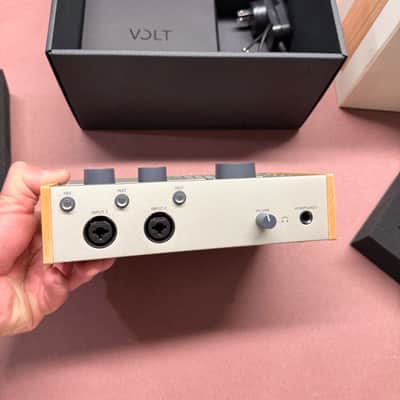 Universal Audio Volt 476 USB-C Audio Interface 2021 - Present - Tan / Gray image 5