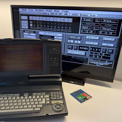 Atari stacy 1989 image 17