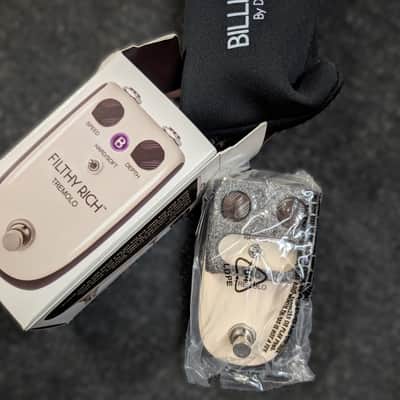Danelectro Billionaire Filthy Rich Tremolo 2010s - Cream/Black image 3