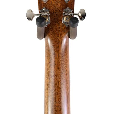 2026 Martin 000-18 Natural image 5