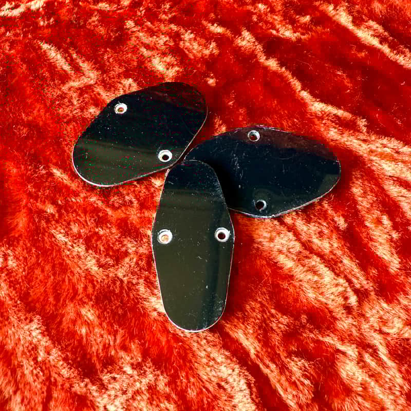 1970 Hagstrom Swede Control cavity covers Black