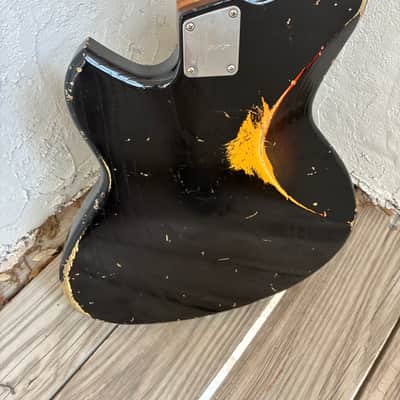 Novo Miris J 2024 Lollar 24.75 Scale Stainless Steel Jumbo Frets Bull Black over 64 burst ebony image 15