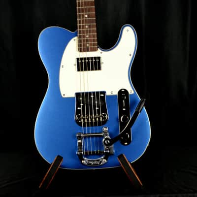 Squier Custom Classic Vibe Telecaster with Bigsby SH 2025 - Lake Placid Blue image 1