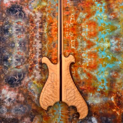 Alembic Dragon Wing Deluxe 5A Quilted Maple LED's 4 String Bass guitar 34" Scale image 2