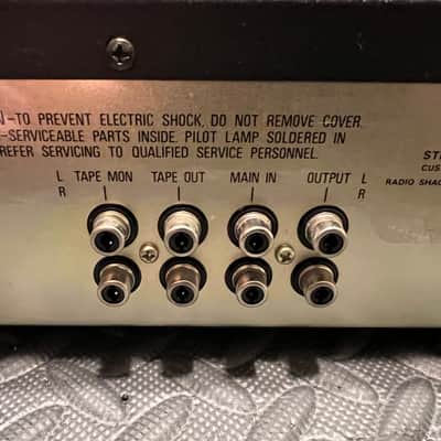Realistic 31-1988 5-band Stereo Equalizer serviced image 7