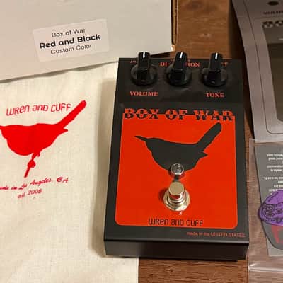 Wren and Cuff Box of War—Mint image 2