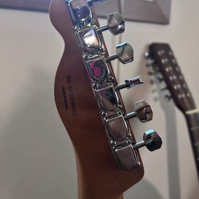 Fender Vintera II '60s Telecaster Thinline with Maple Fretboard 2023 - 2026 - Black image 4