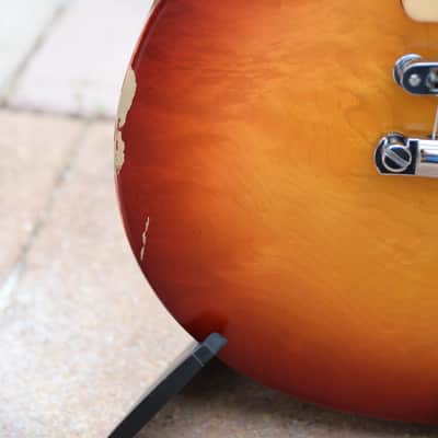 Gibson Les Paul Studio 60s Tribute w/ P90 2011 - Cherry Burst image 5