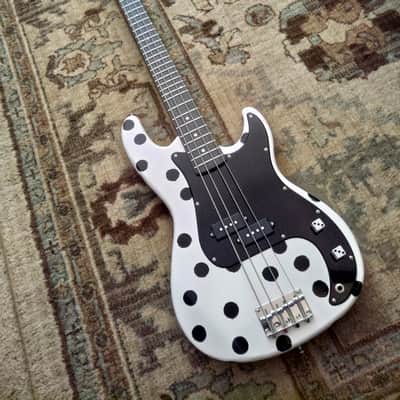 Customized Microtonal Glarry P Bass inspired by Angine De Poitrine image 1