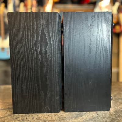 Bowers & Wilkins V201 Bookshelf Speakers - Made in England image 4