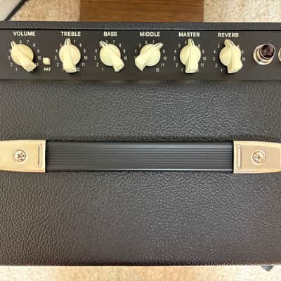 Fender Blues Junior IV 15-Watt 1x12" Guitar Combo 2018 - Present - Black image 3