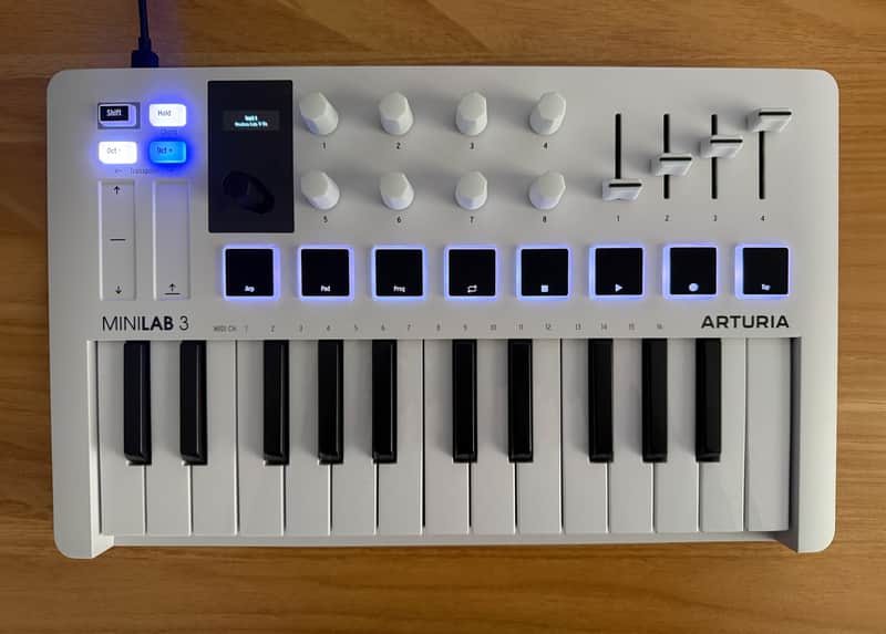 Arturia MiniLab MKIII 25-Key MIDI Controller | Reverb UK