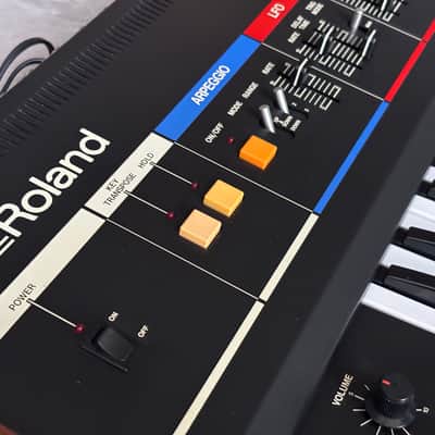 Roland Juno-6 Polyphonic Synthesizer - Serviced image 5