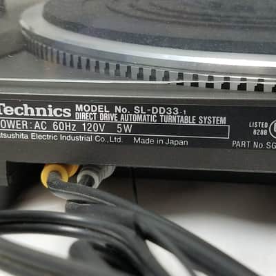 Vintage Technics SL-DD33 Direct Drive Automatic Turntable System image 9