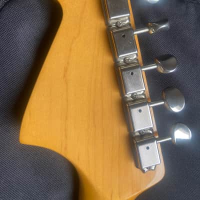 Fender Jaguar 2002 - Japan - Olympic White image 7