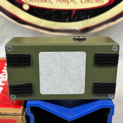 JHS Pedals Muffuletta Fuzz Pedal with Box - Army Green image 7