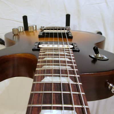 Gibson Les Paul Future Tribute 2013 Vintage Sunburst Vintage Gloss Unplayed New Old Stock image 14