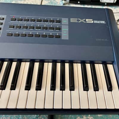 Yamaha EX5 - Blue image 3