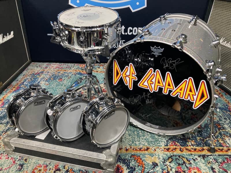 Rick Allen's 1999 Def Leppard Euphoria Tour DW / Hart Drum Set (#1). Autographed by the whole band. Authenticated! image 1