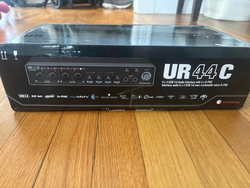 New Steinberg UR44C USB 3.0 Audio Interface 2019 - 2020 - Black image 1